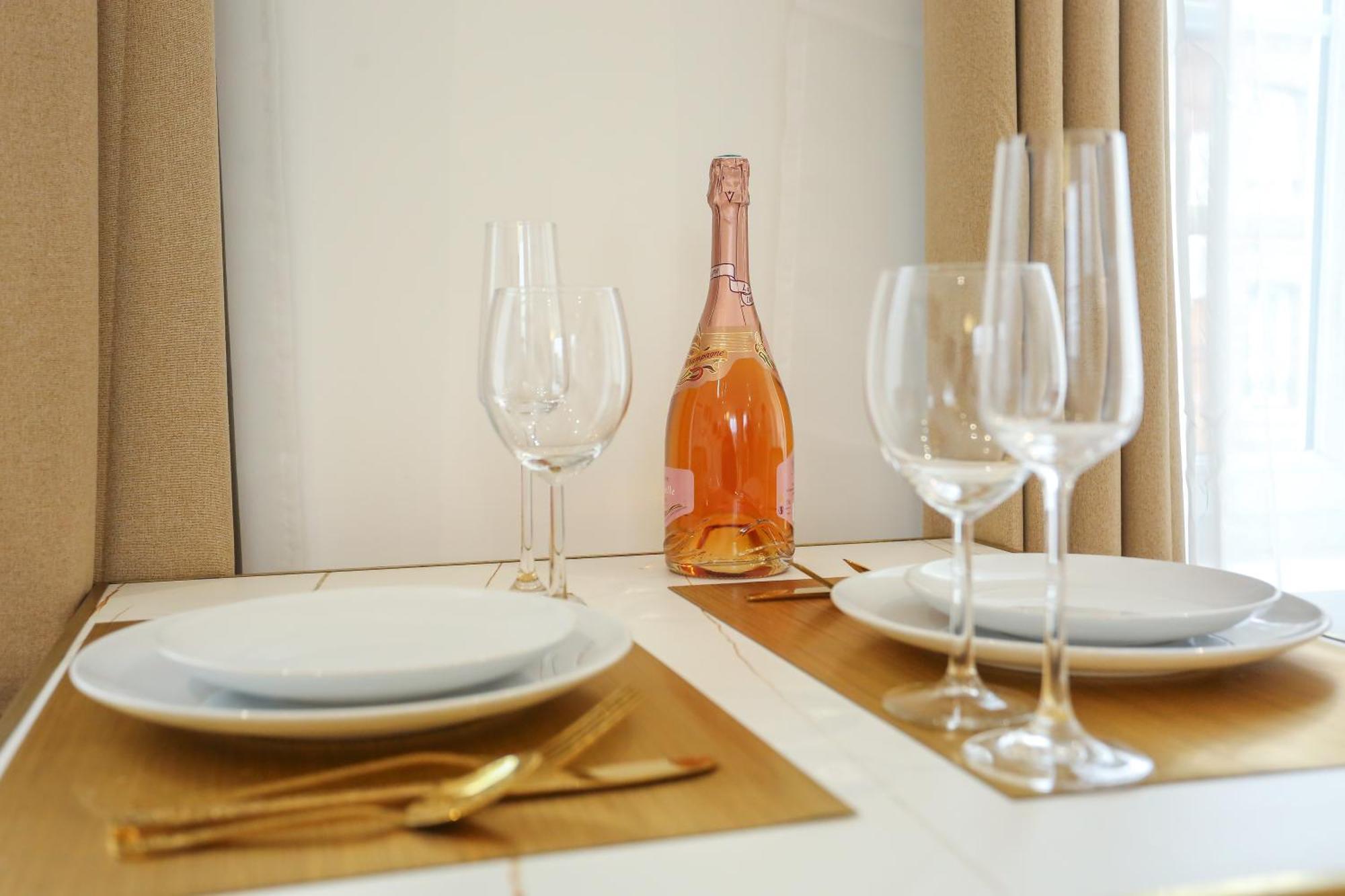 L'Amour Vrai - Love Room -T2 Elegant Et Romantique Abbeville Esterno foto